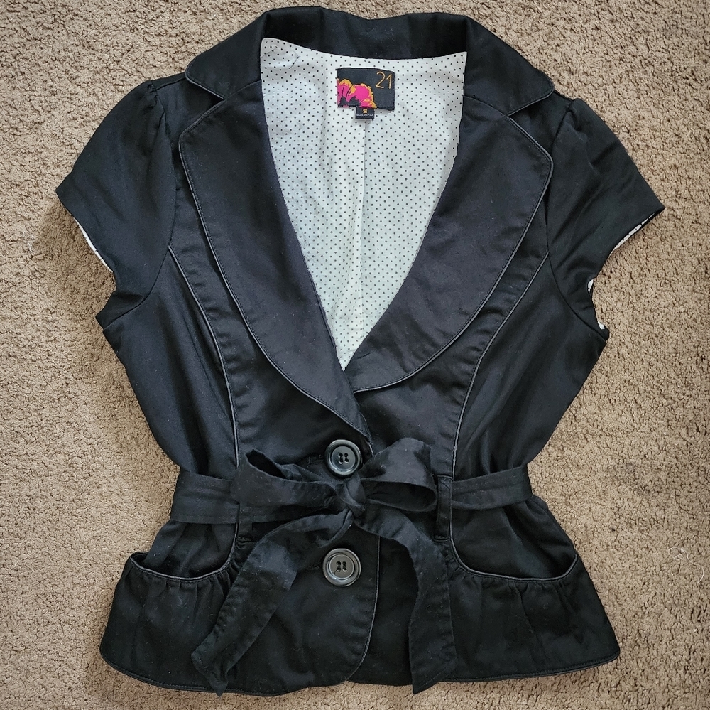 SOLD- Black Y2K Sleeveless Blazer, Women's Small - Picture 2 of 7